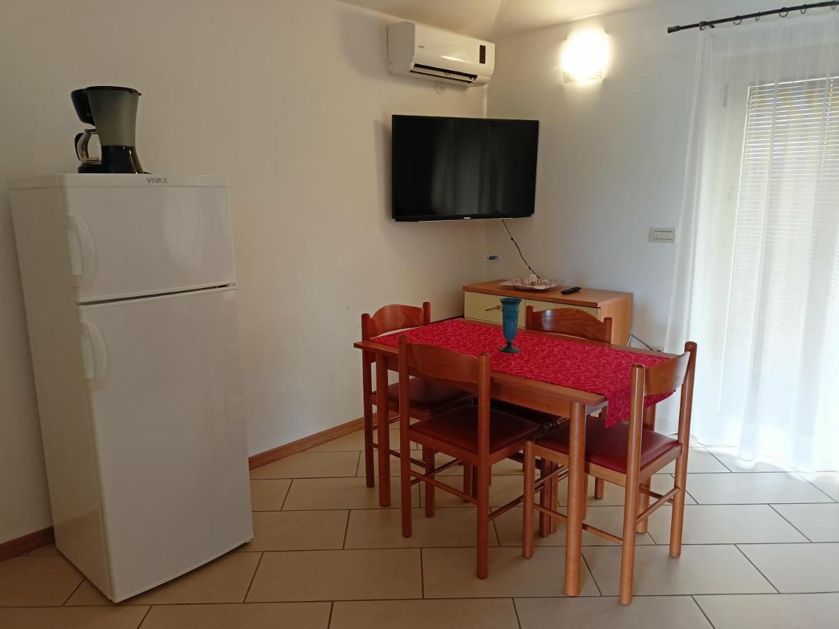 Apartment Studio Ta-Ti Umag Exteriör bild